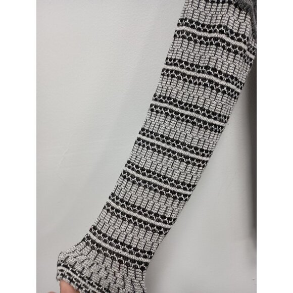 Maurices Hoodie Womens Size 1X Black Aztec Western BOHO Long Sleeve Pullover - Picture 5 of 12